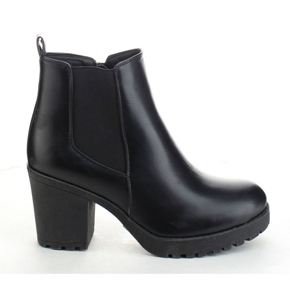Slip on chunky heel ankle bootie - Picture 3 of 9